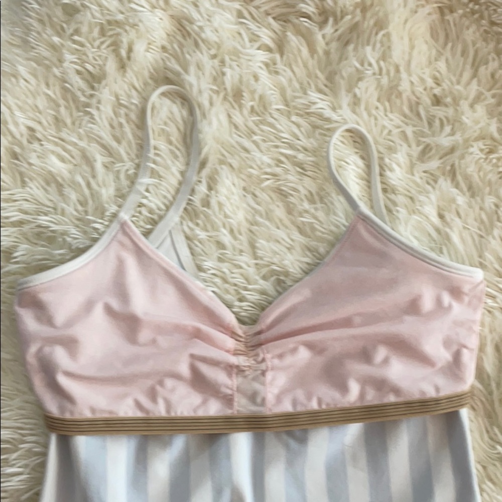 Lululemon V Neck Tank - Picture 8 of 10